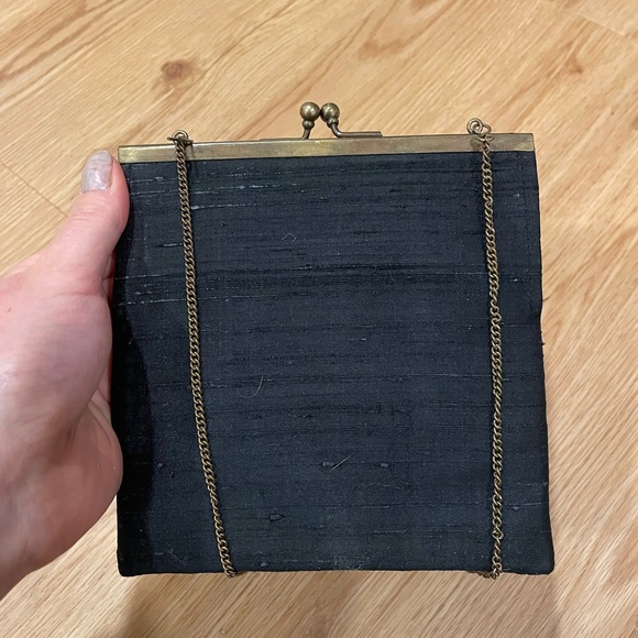 Black silk brocade traditional Chinese mini bag - Picture 4 of 4